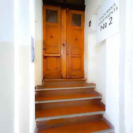 Mazurska Na Parterze Z Wejsciem Na Kod O Dowolnej Porze