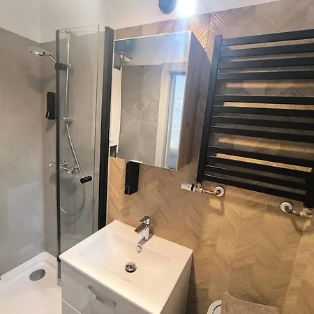 Mazurska Na Parterze Z Wejsciem Na Kod O Dowolnej Porze *